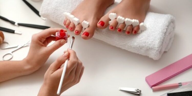 Best Long Handle Toenail Clipper for Seniors